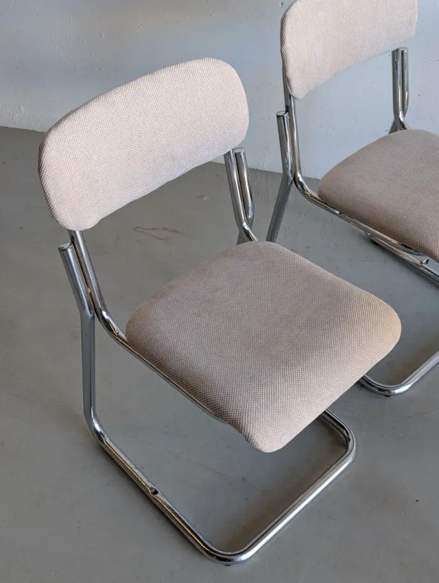 Sillas Cantilever Años 70