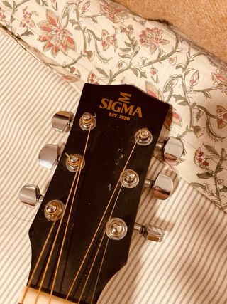 Guitarra Sigma LM-SGE