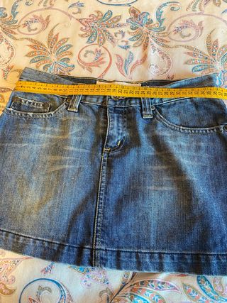 Mini falda vaquera Zara