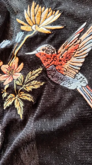 Camiseta Malla Transparente Bershka Flores Pájaro