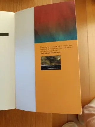 Angeles y Demonios / Angels and Demons (Spanish...