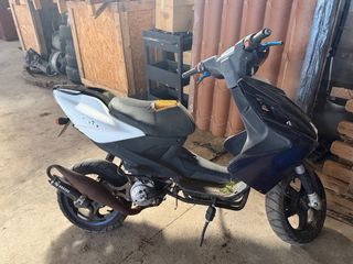 Yamaha Aerox SIN PAPELES