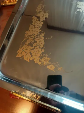 Vassoio decorato in oro 24ktin acciaio di alta qua