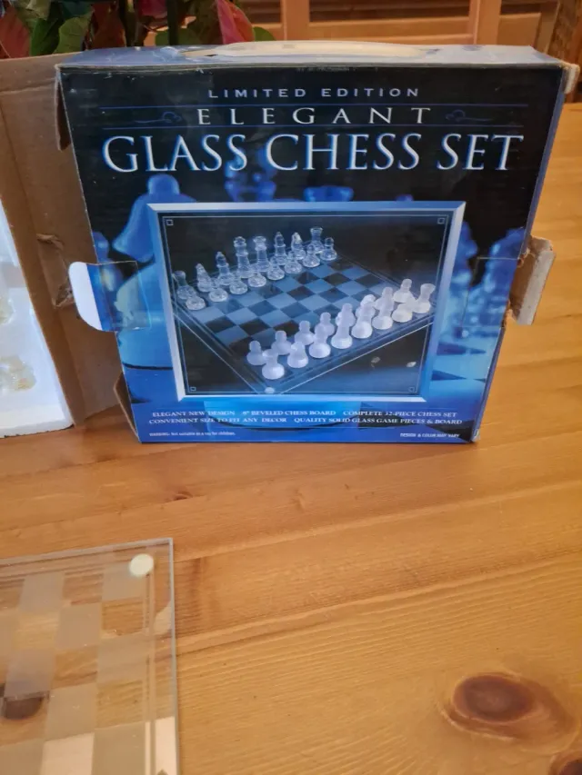 Ajedrez de cristal elegante