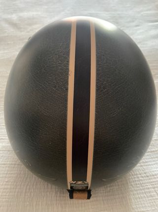 Casco Nzi Vintage Negro y Dorado