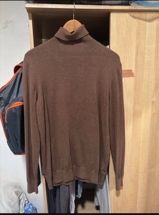 Jersey cuello alto marrón talla M