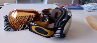 Gafas Oakley con 2 cristales