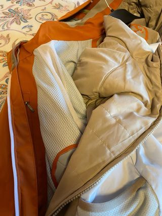 Chaqueta Quechua Naranja y Gris