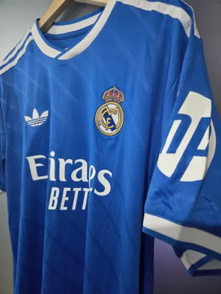 Camiseta Real Madrid 3ª equipación azul