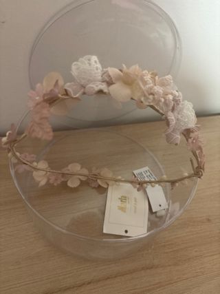Tiara Comunión Flores Rosa y Blanco Maria