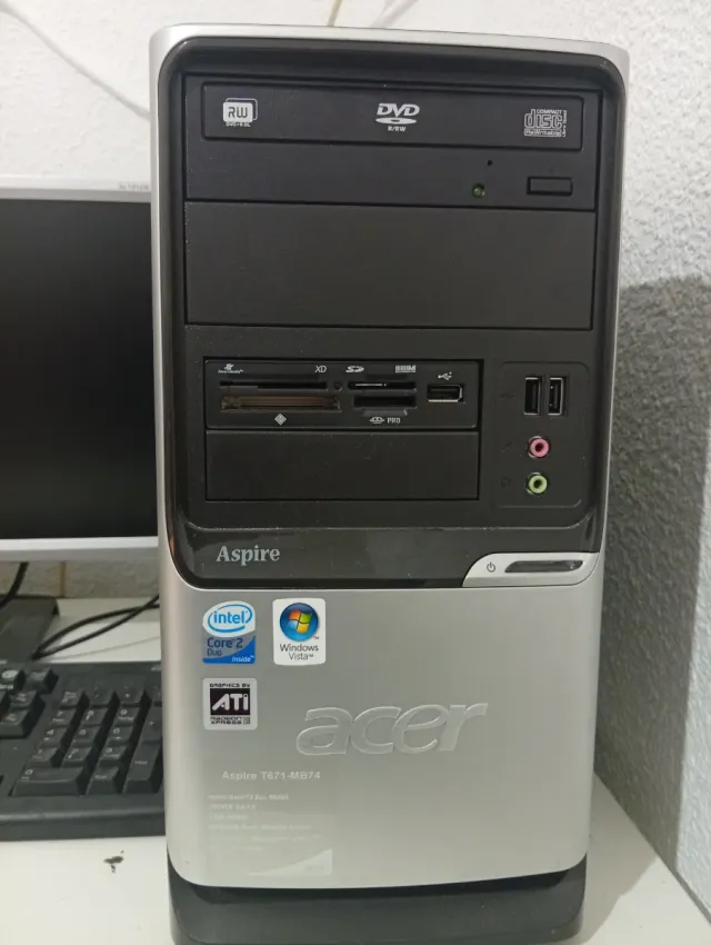 Ordenador de mesa Acer Negro/Plateado