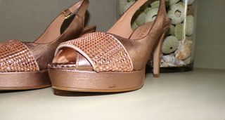 Tacones Pedro Miralles Piel y Pedrería Dorados