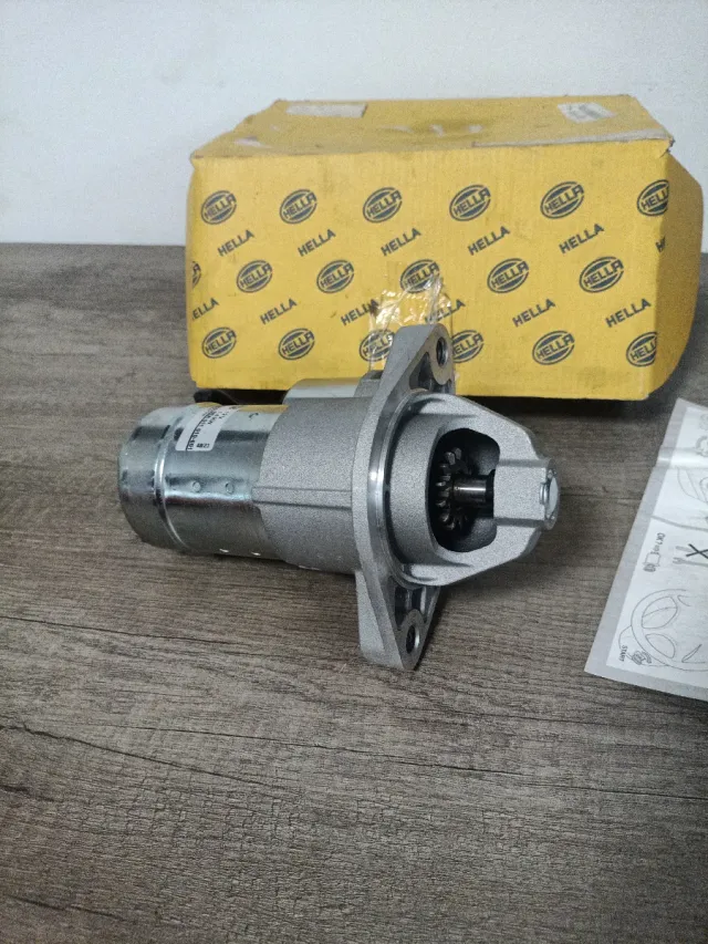 Motor de arranque HELLA 12V 1.4KW Opel