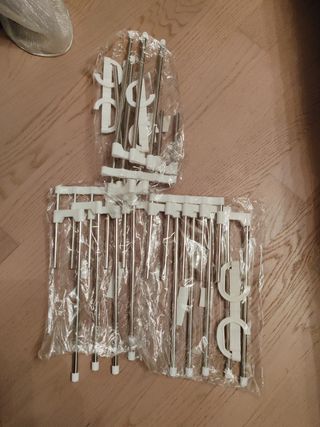 Appendiabiti salvaspazio in metallo e plastica