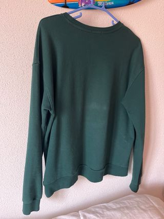 Sudadera Stradivarius verde Breaking Hearts