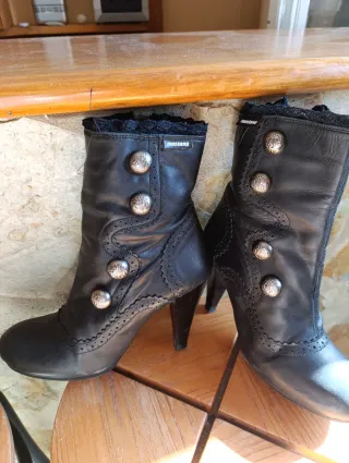 Botines Mustang Negros Talla 39