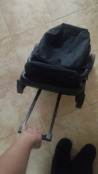 Silla de paseo negra para niños