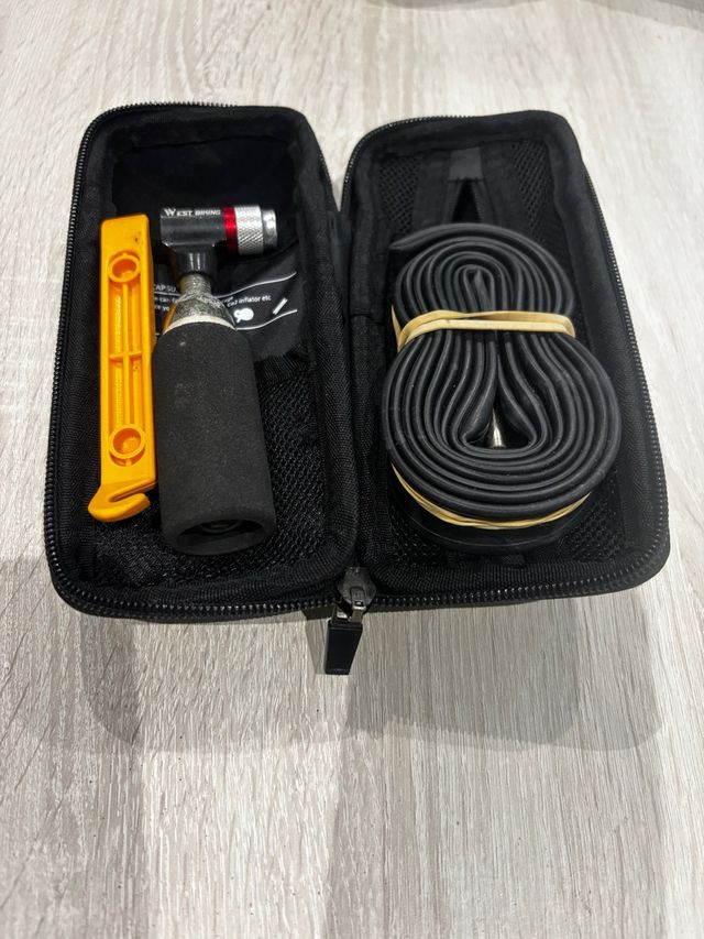 Bidón Portaherramientas Ciclismo Kit