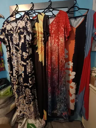 4 Vestidos Shein Talla 4XL.