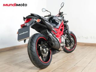 SUZUKI GLADIUS 650 ABS