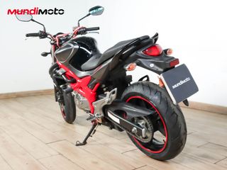 SUZUKI GLADIUS 650 ABS