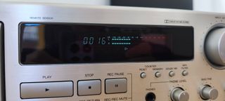 Leitor e Gravador de Cassetes Denon DRM-550 Prata