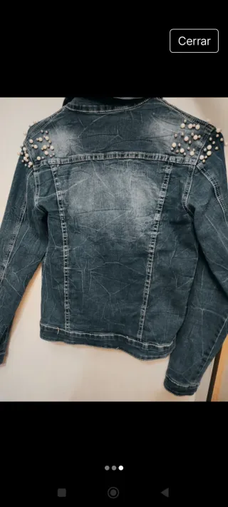 Chaqueta vaquera S con perlas y elástica