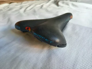 Sillín Avocet O2 Air 40W titanium