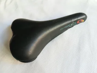 Sillín Avocet O2 Air 40W titanium