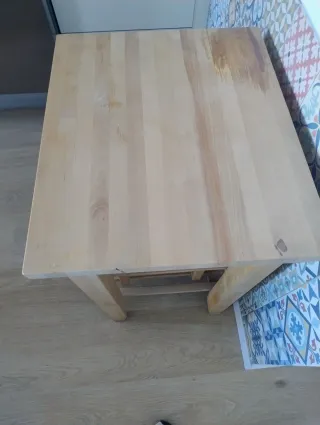 Mesa Auxiliar de Madera