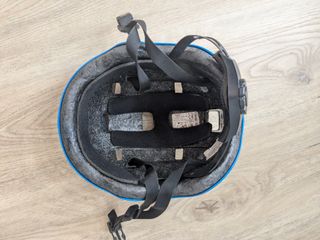 Casco Oxelo azul para bici, 2 años