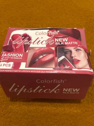 Pintalabios Colorish Set 24 Unidades. 2 euros cada