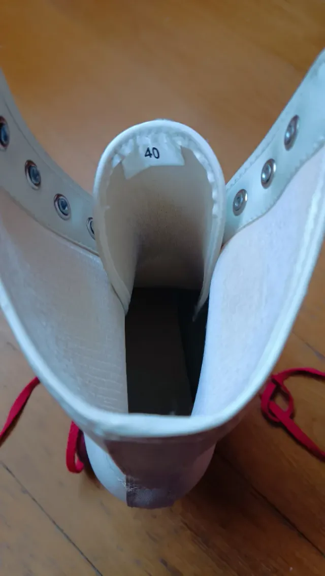 Patines de bota talla 40