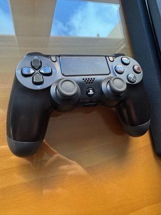 PS4 Slim 500GB + Mando + FIFA 21