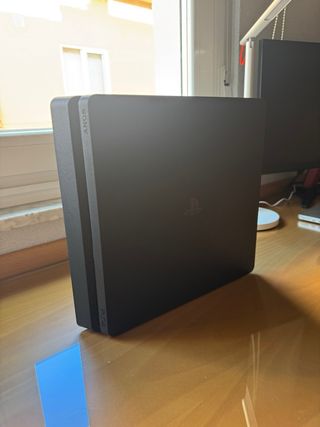 PS4 Slim 500GB + Mando + FIFA 21
