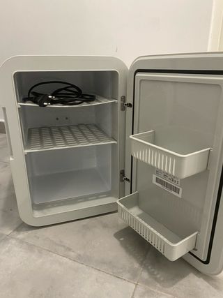 Mini nevera Cecotec 20L