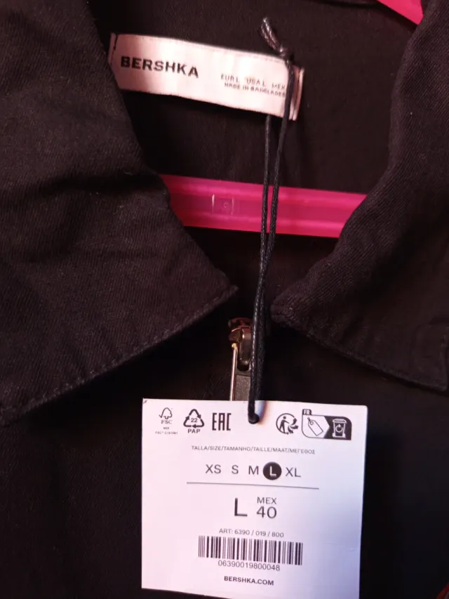 Camisa Negra Bershka Cremallera Talla L