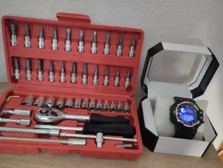 Lote Caja Herramientas 46 Piezas + Reloj