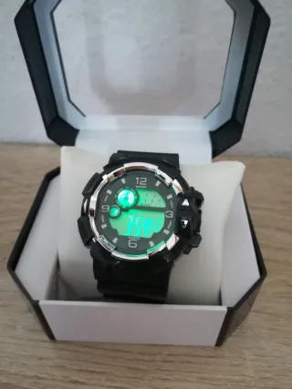Lote Caja Herramientas 46 Piezas + Reloj