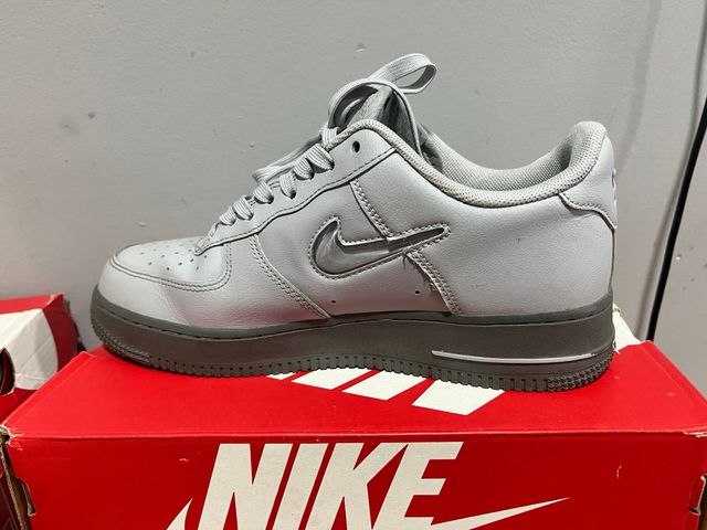 Zapatillas Nike Air Force 1 Grises Plata