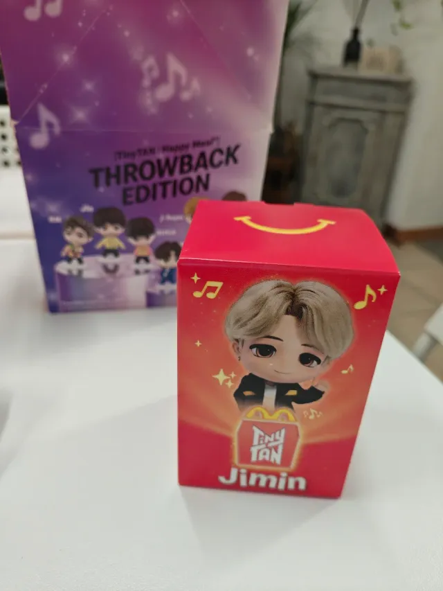 Jimin Tiny Tan McDonald's Collezione Ita