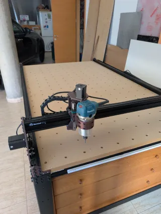 Fresadora CNC Nomad Tech Red Fox Talla L+ Motor