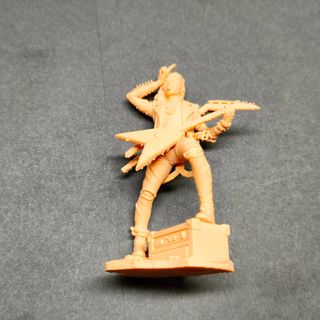 FIGURA GUITARRISTA HEAVY 54MM