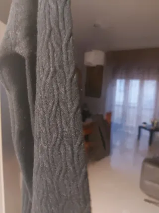 Maglione nero con perle