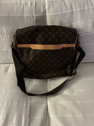 Louis Vuitton Abbesses Messenger