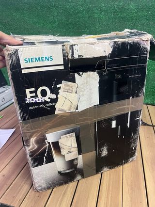 Cafetera superautomática Siemens EQ300