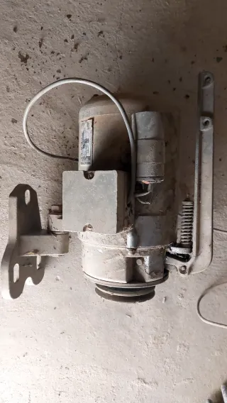 Motor de  Máquina para Coser