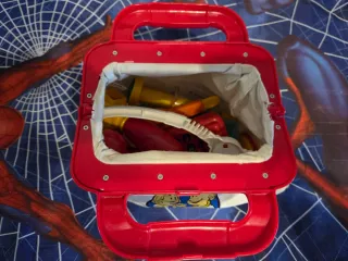 Maletín médico infantil rojo y blanco