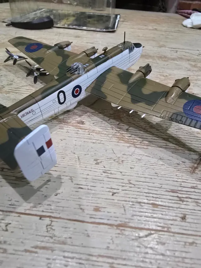 Bombardiere Handley page Halifax GR MK II serie II