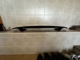 Alerón deportivo coche